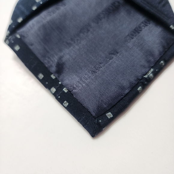 Vintage Giorgio Armani Cravatte Blue 100% Silk Tie Made In Italy EUC - Picture 6 of 9